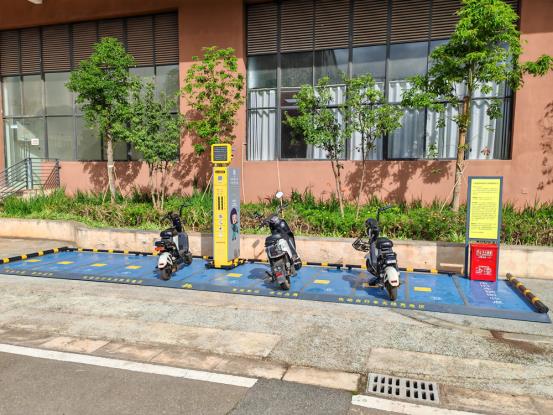 電動自行車無線充電樁，電動摩托車無線充電站，電動兩輪車智能無線充電，共享電單車智能無線充電樁